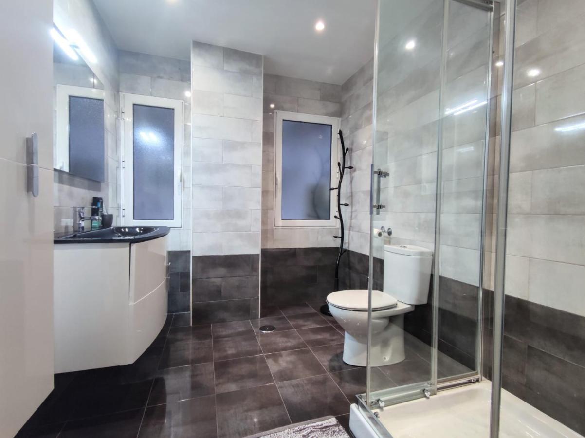 Luxury New Apartment City Centre & Beach, Alicante Zewnętrze zdjęcie