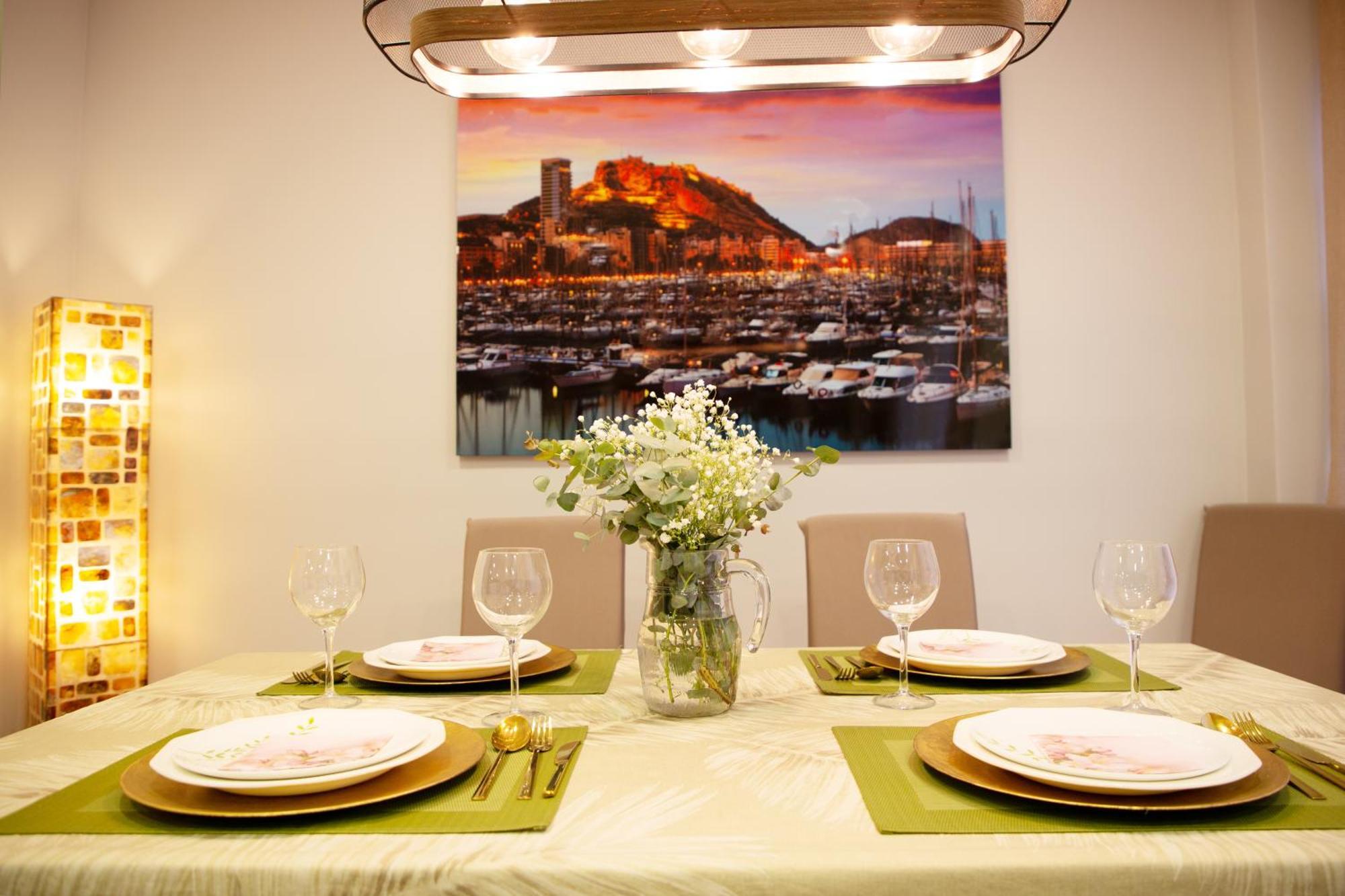 Luxury New Apartment City Centre & Beach, Alicante Zewnętrze zdjęcie
