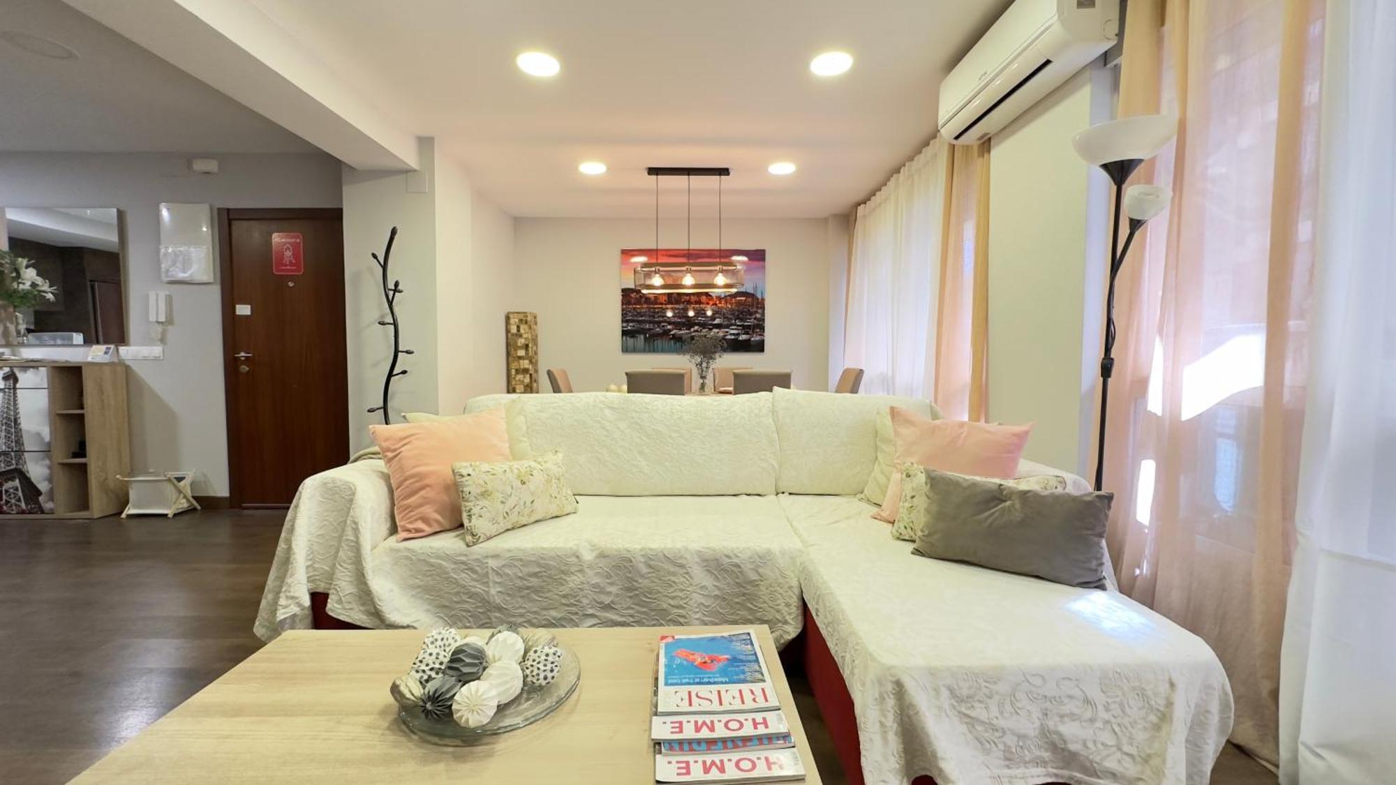 Luxury New Apartment City Centre & Beach, Alicante Zewnętrze zdjęcie